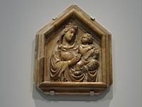 Statue, Vierge a l'enfant (de Tino di Camaino, Naples, v 1330, Marbre)